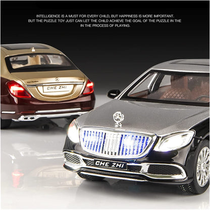 Mercedes-Maybach(S600) 1:24 Scale Die cast Metal Pullback Toy car with Openable Doors & Light(Black)