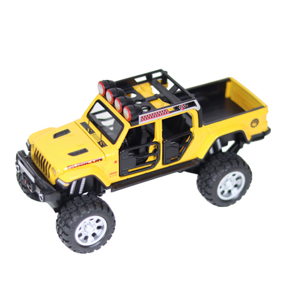 Jeep Wrangler Rubicon 1:26 Scale Die cast Metal Pullback Toy car with Openable Doors & Light(Yellow)
