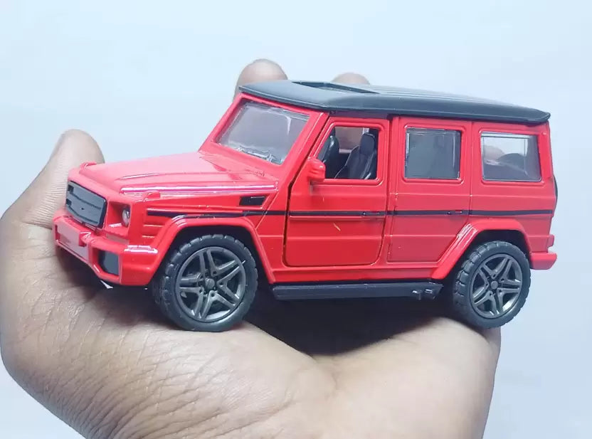 Mini Pull Back Model World Metal DieCast Jeep 1:32 Scale Red